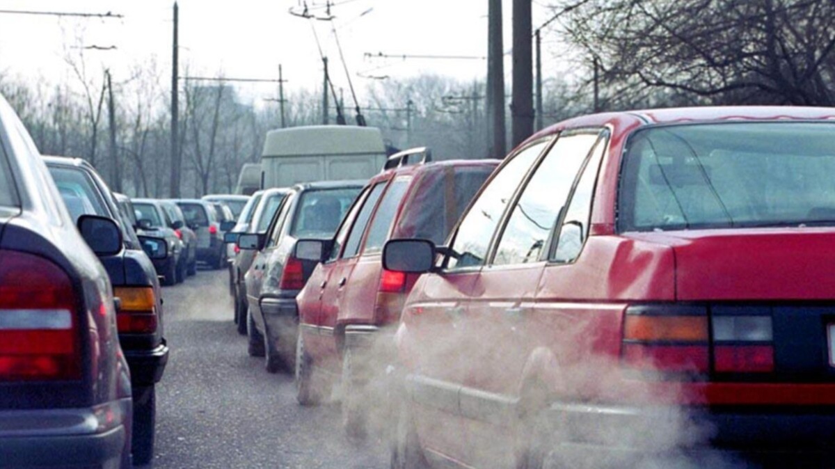 автомобілі корок