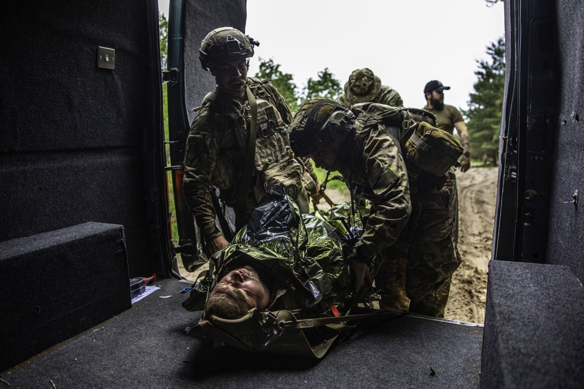 війскові медики